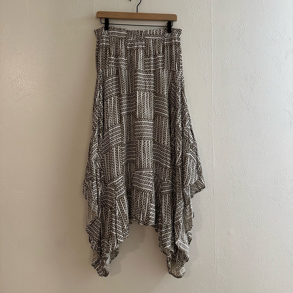 Manaola Skirt